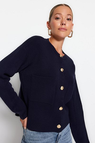 dunkelblaue-strickjacke-damen-802kfj-1.jpg
